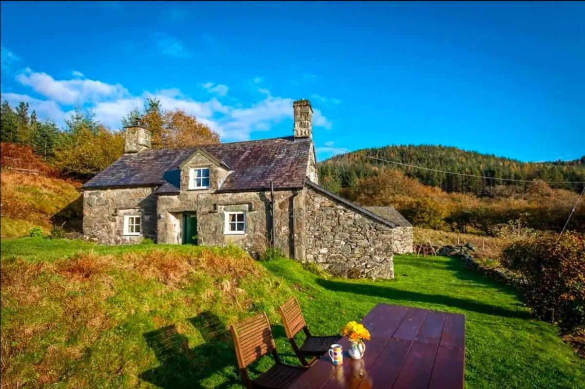 Tyn Y Simdde - Secluded Mountain Stay - Stunning Views Of Eryri Dolgellau Exterior foto
